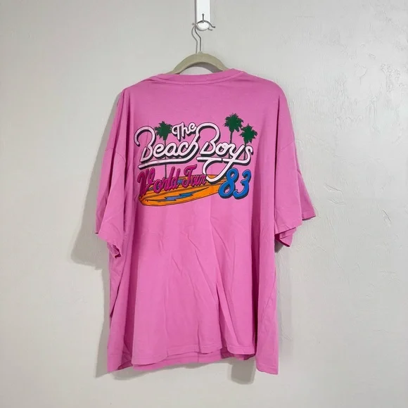 New Daydreamer Beach Boys Oversized Graphic Tee - Picture 3 of 3
